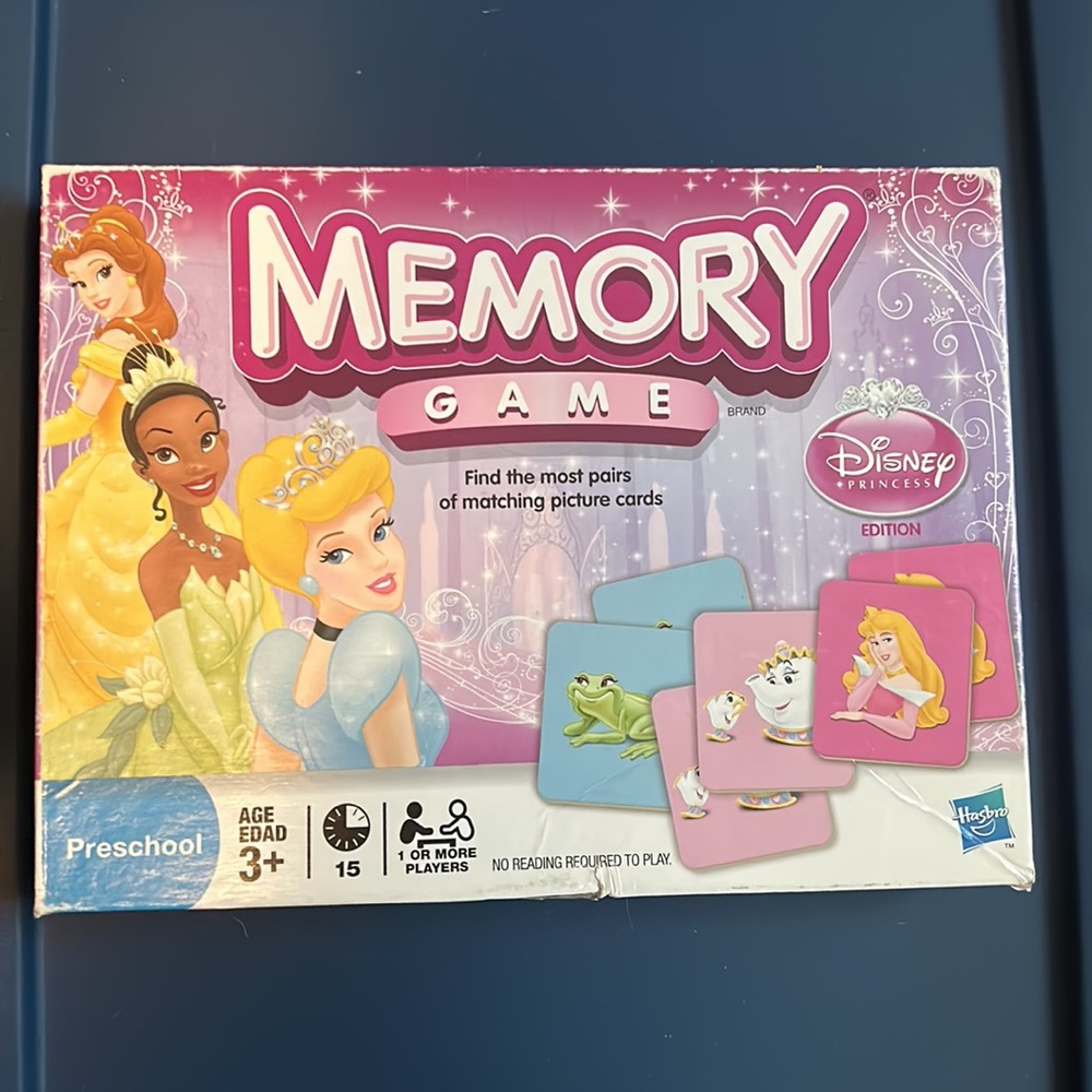 Memory Game: Disney Princesses Edition, Good condition, Has all the pieces